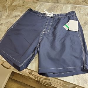 NWT Mens swim trunks